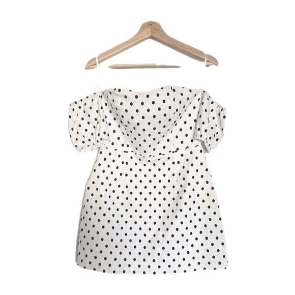 Lulus Dresses & Skirts - Lulus Mini Polkadot Dress Size Medium‎ Rockabilly Wht Blk Sweetheart Neckline